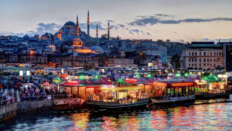 İstanbul son 16 ayın en fazla turistini Haziran ayında ağırladı
