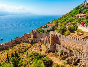 Antalya’ya gelen turist sayısı 5 milyon 342 bine ulaştı