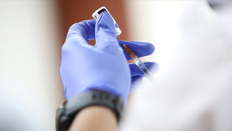 Bilim Kurulu Üyesi Şener, obezite hastaları  Kovid-19 aşısı yaptırmalarını söyledi