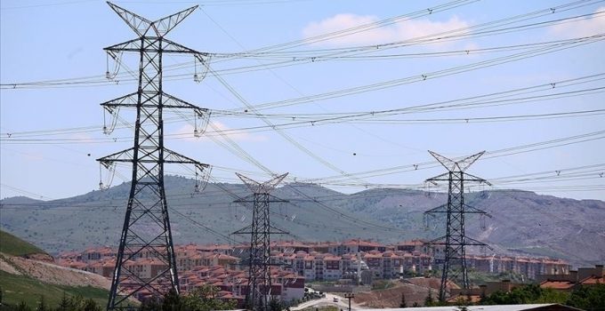 Türkiye elektrik kurulu gücünde ‘100 binlikler’ listesinde
